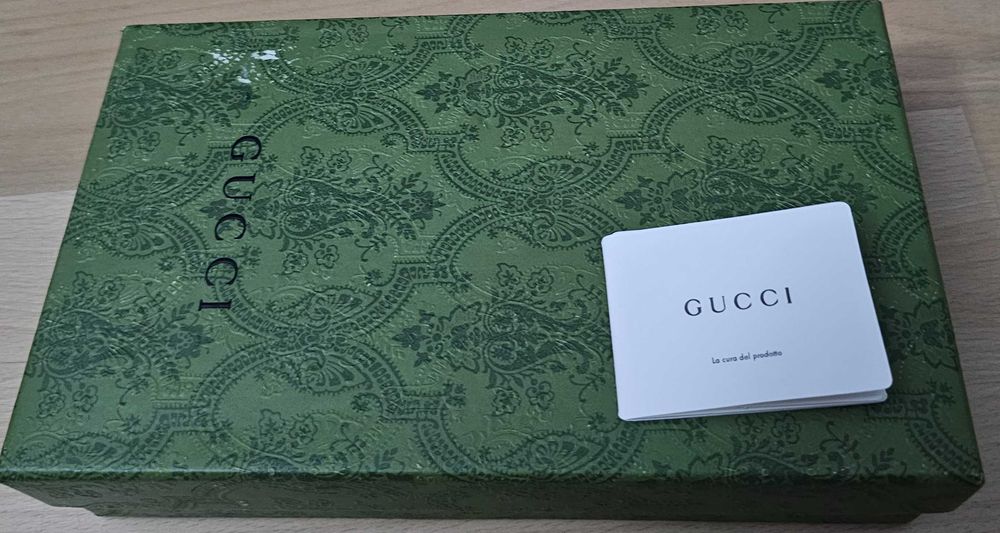 Mala Gucci preta