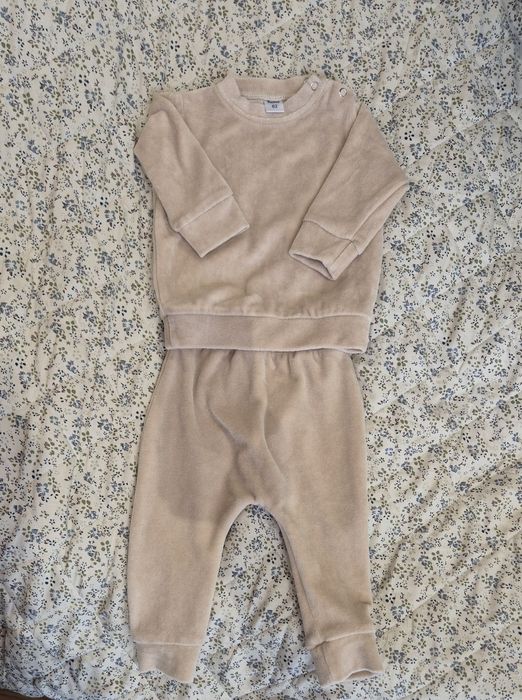 Костюм велюр для новонародженого