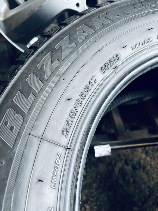 Шини Резина Зимові 225 65 17 Bridgestone Blizzak LM-80 Evo 4шт