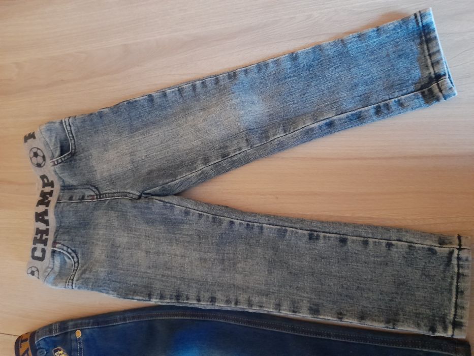 Spodnie jeansowe dla chłopca rozm 98-104 na 2-3 lata