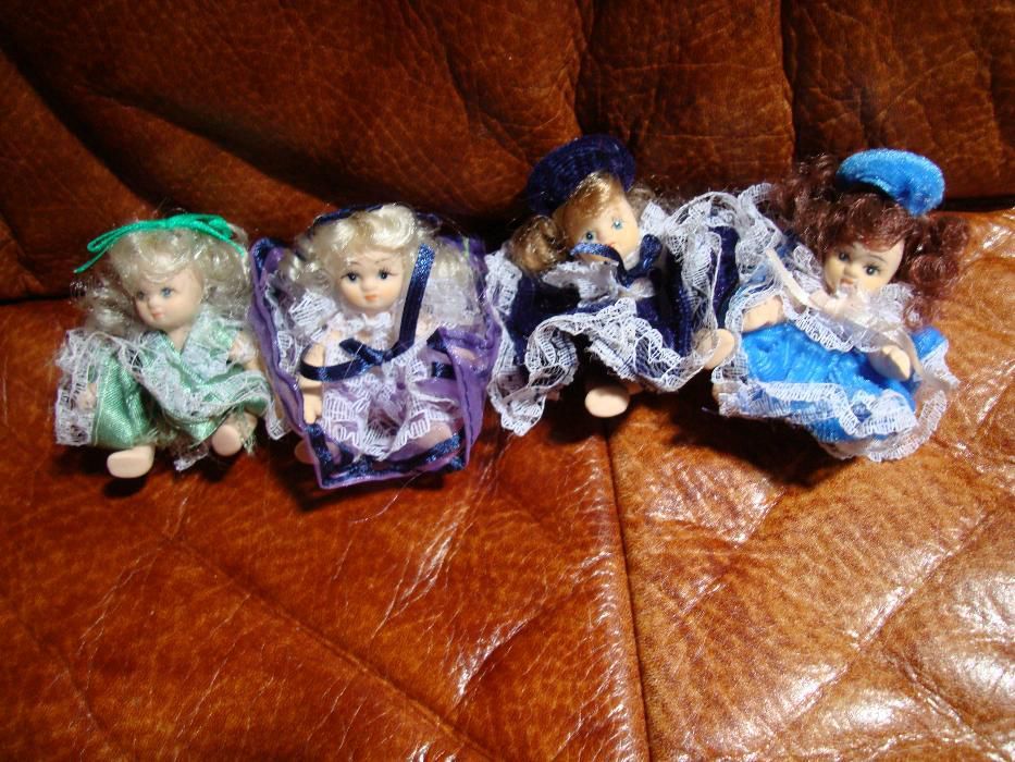 75 bonecas de porcelana64751023827843122