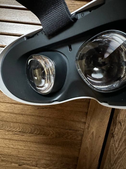 VR Set OCULUS Quest 2 128GB + Крепление с аккумулятором Elite Strap w/battery + Оригинальный чехол