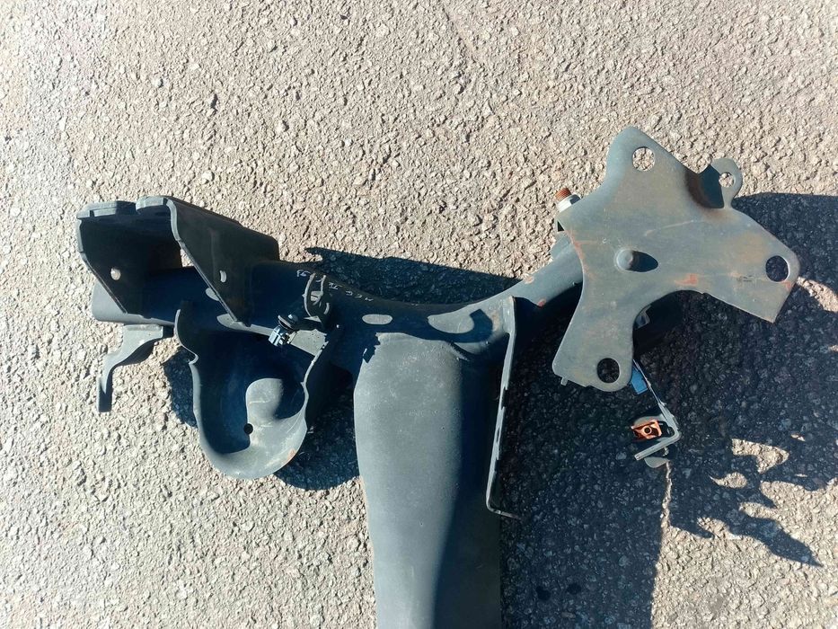 Eixo traseiro Renault Megane IV 16- / 555018584R