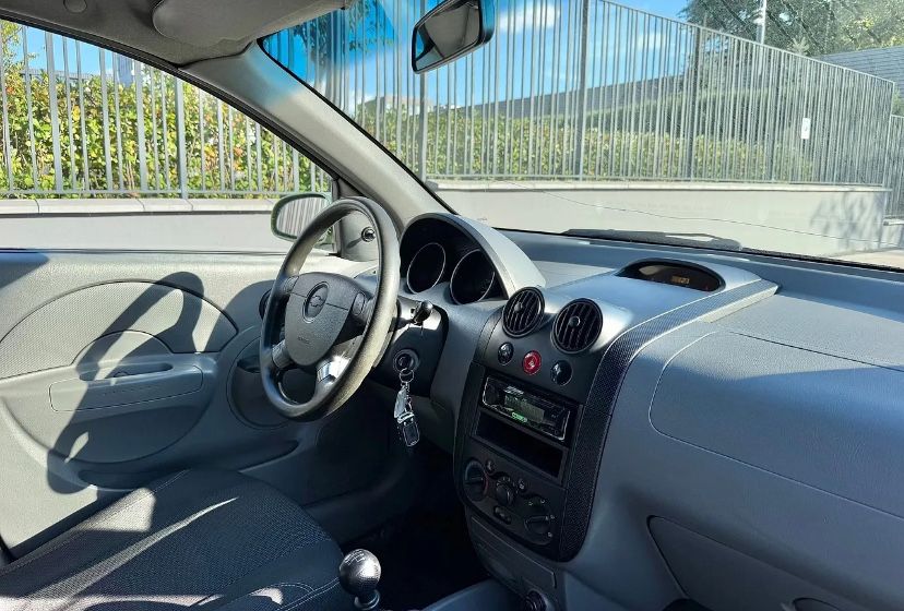 Chevrolet Aveo 2005 , мех