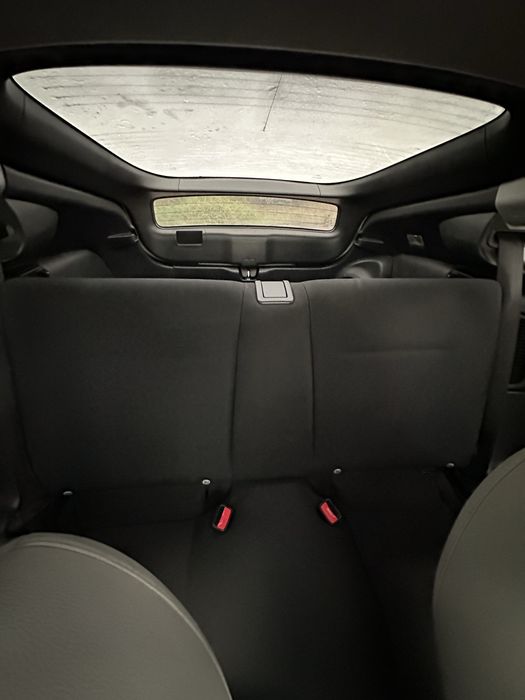 Продам Honda CR-Z 1.5 бензин/гидрид 2010 механика