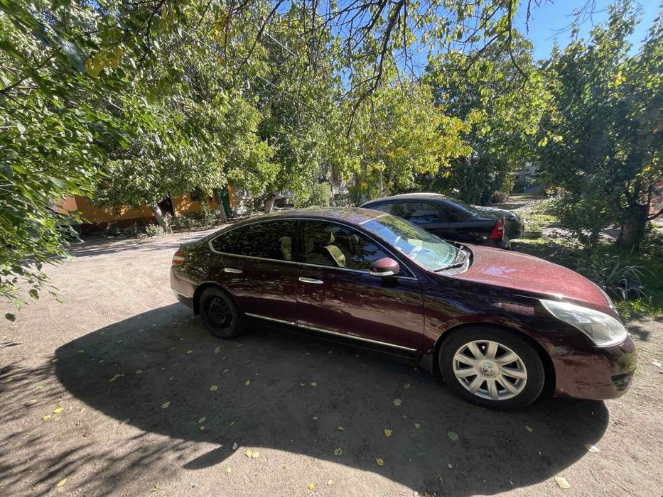 Nissan Teana 2010