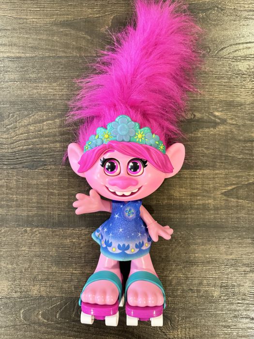 Інтерактивна лялька Розочка