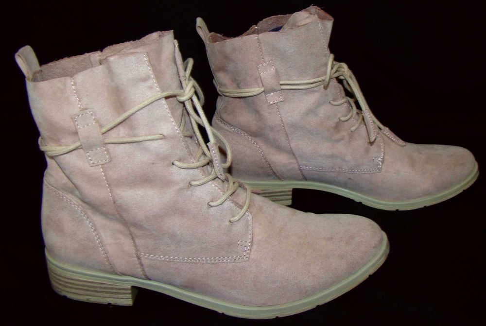 marco tozzi buty sztyblety  wiązane botki zamszowa skóra pudrowy róż