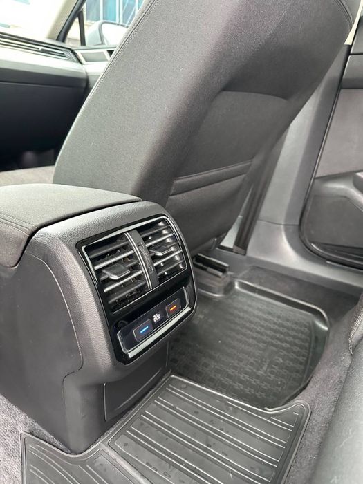 Продаю Авто Volkswagen Passat B8