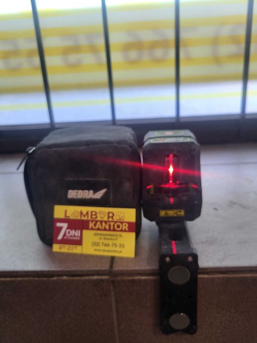 5452/25 Laser krzyżowy Dedra MC0901, uchwyt, etui