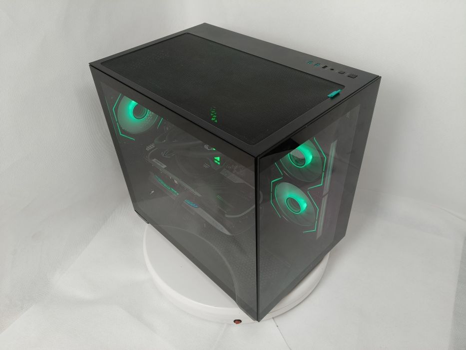 Komputer Gamingowy 9800X3D,RTX 5080,32 GB DDR5,SSD,Win 11,USDT