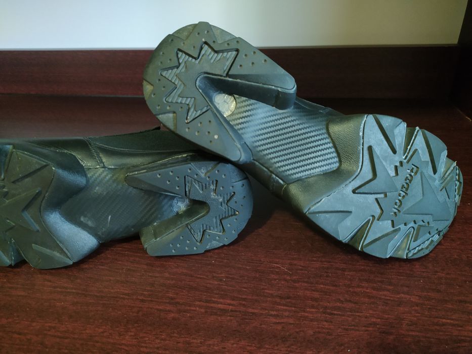 Кросівки черевики reebok кожані 37