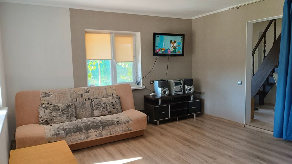 Дачний будинок для відпочинку подобово  (сауна)