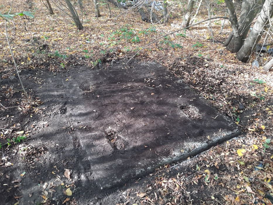 Брус / доска /  стропило / шифер / кирпич /плити дорожні