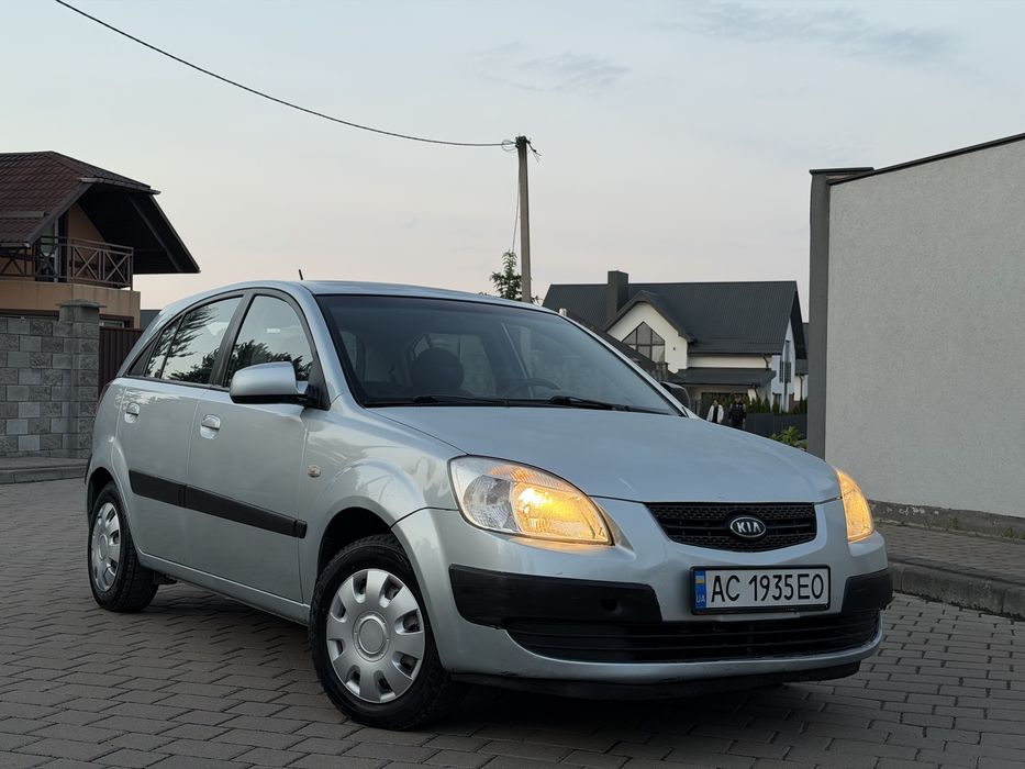 Kia Rio 1.6d в гарному стані цікавить обмін
