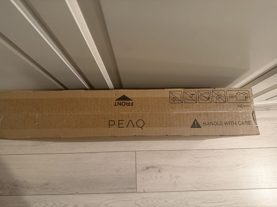 PEAQ PTV 24H-5024E  24 cale