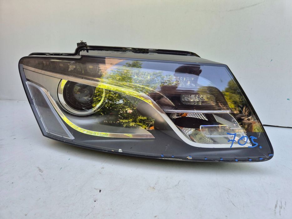 audi q5 8r0 bi-xenon uszkodzony 8r0941030aj prawa lampa