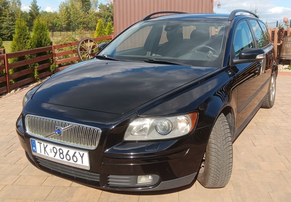 Volvo V50