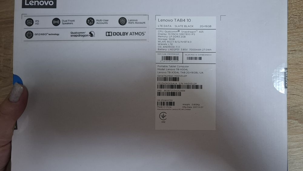 Планшет "Lenovo"