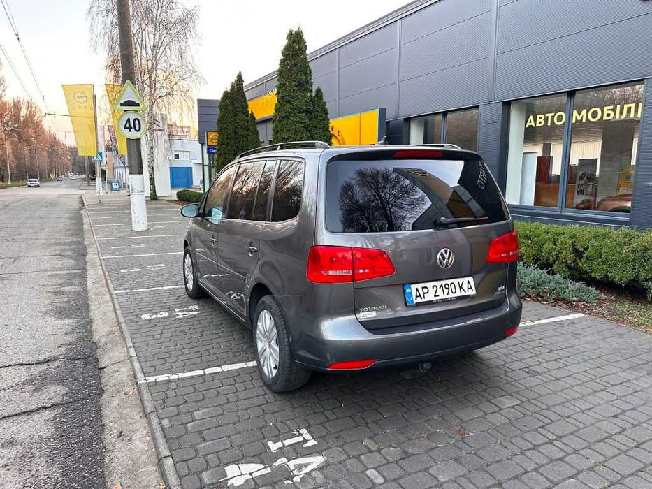 VW Touran TDi на автомате