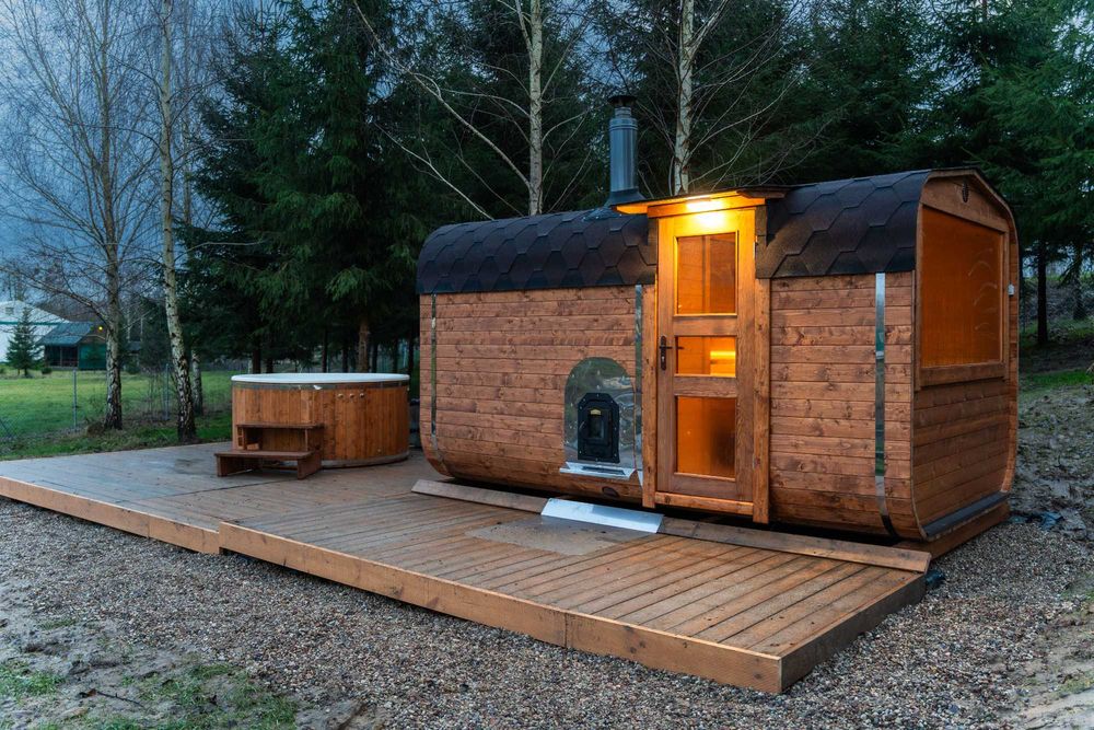 Domki i apartamenty/ Sauna i balia/ Sylwester/ Paintaball
