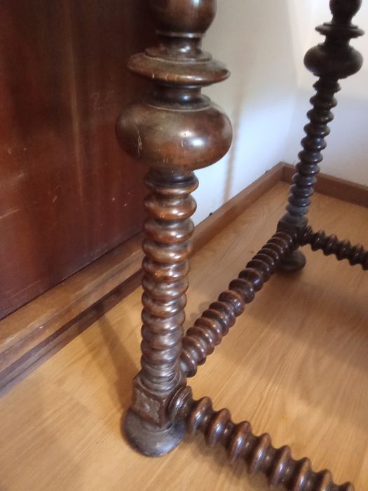 Mesa de antiguidade