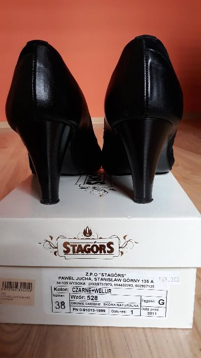 Czółenka, półbuty czarne skóra rozm. 38