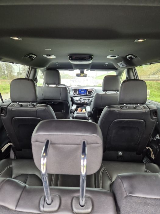 Pacifica  model S osoba prywatna