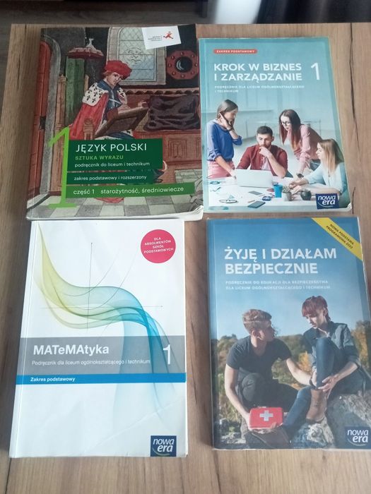Podręczniki liceum , technikum