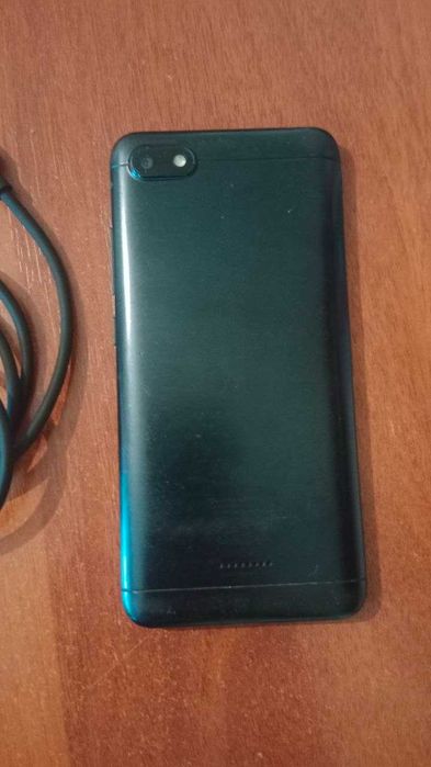 Телефон Xiaomi Redmi 6a