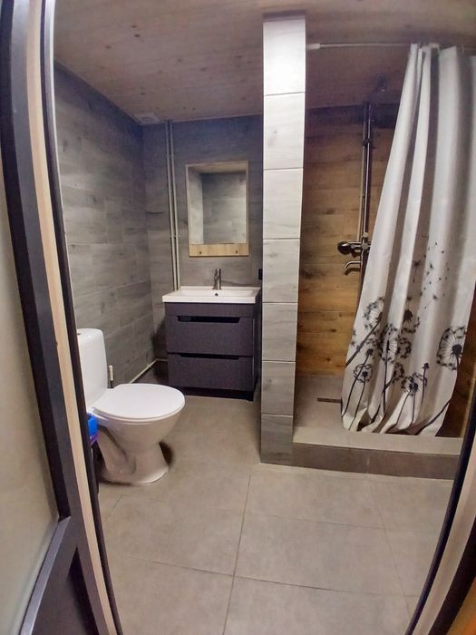 Здам Чан-Сауну з басейном.