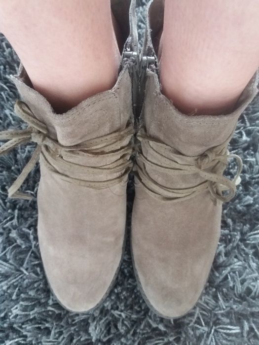 Skórzane botki rozm 41