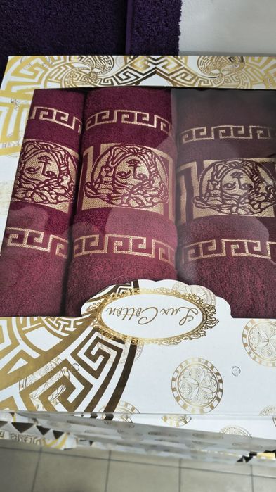 Komplet ręczników bawełnianych Versace w pudełku  na prezent