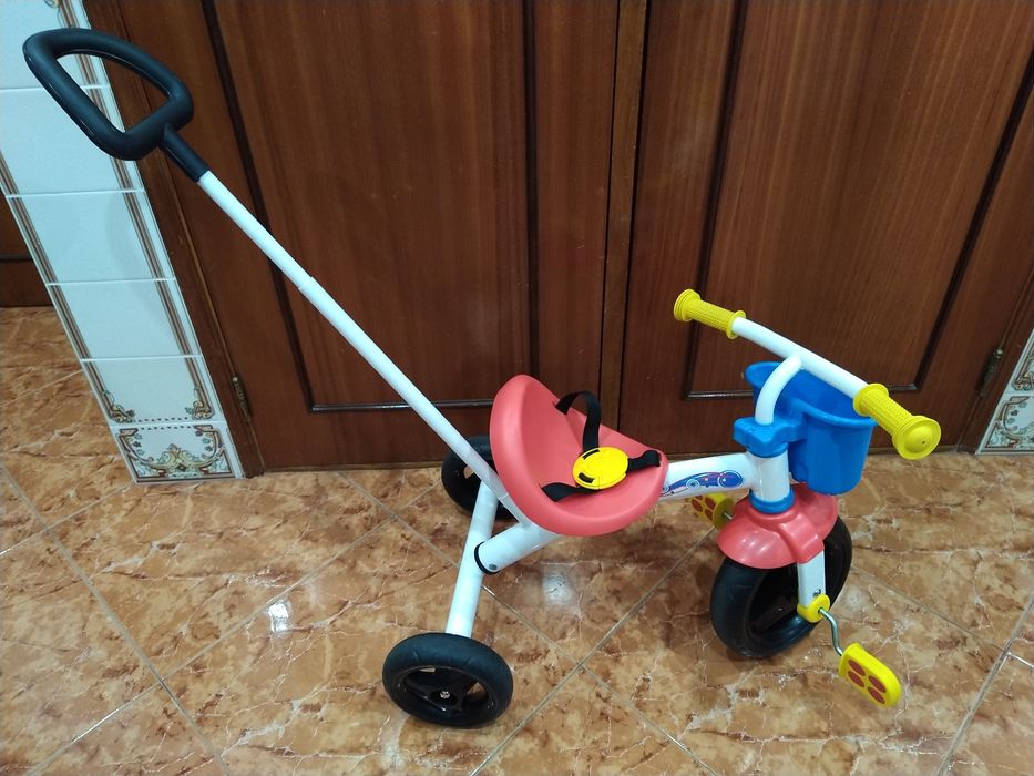 Triciclo para criança carro cozinha casa quarto apartamento vivenda gabinete escritório.