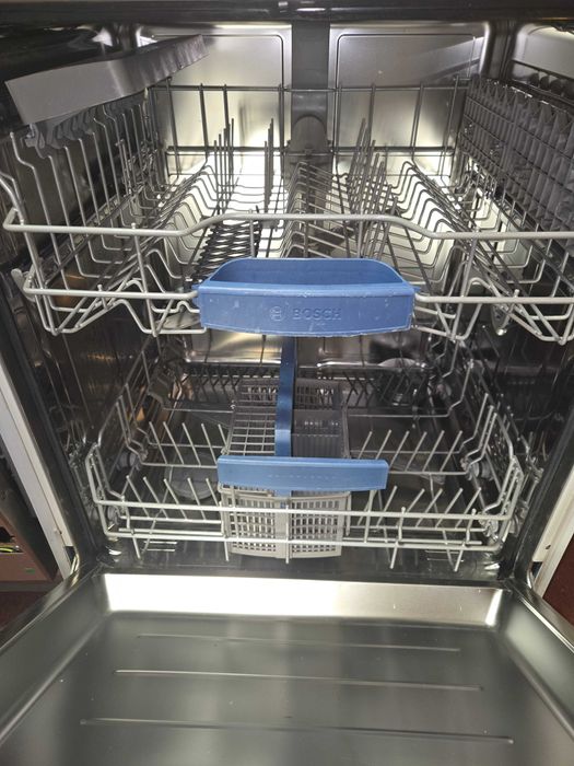Zmywarka Bosch 60 cm. Pod  zabudowę! LCD Inox! Po serwisie