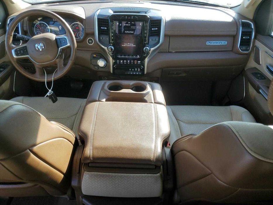 Dodge RAM 1500 Laramie!! 4x4 5.7l V8 HEMI 395KM!!