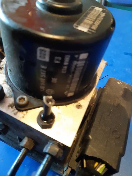 Pompa hamulcowa ABS Vw Golf IV mk4 iv Audi A3 8L 1J0614517E 1C0907379E