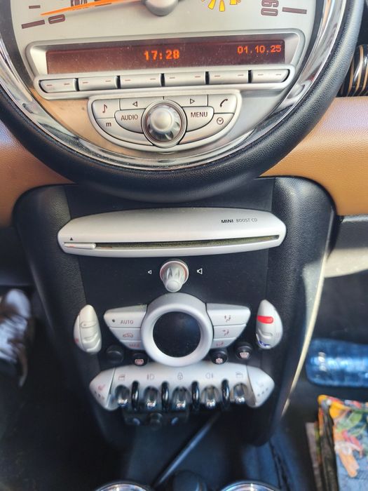 Mini Cooper May fair 50 anos mini