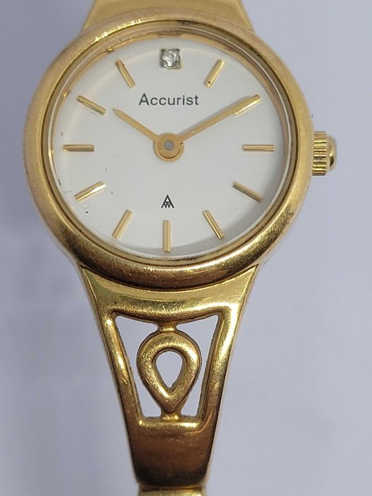 Zegarek Damski Accurist | Unikalny | 9ct Złota Bransoleta z Liśćmi