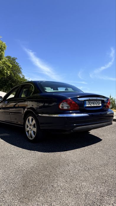 Jaguar X Type 2.0429757774924369922