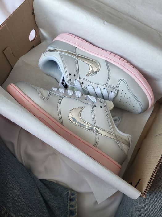 Кросівки Nike Dunk Low LX Metallic Silver Pink Foam жіночі кросівки найк сб данк