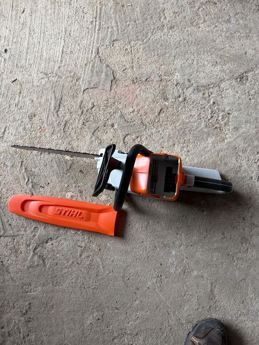 Motosserra STIHL MSA 140 C a bateria