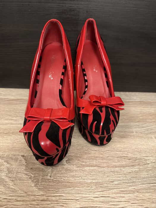 Szpilki czółenka czerwone Pool Dance 38 kokardki