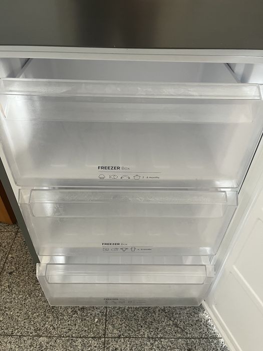 Frigorífico BECKEN BC3118 IX
