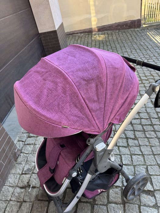 Коляска прогулочна. Стан хороший.