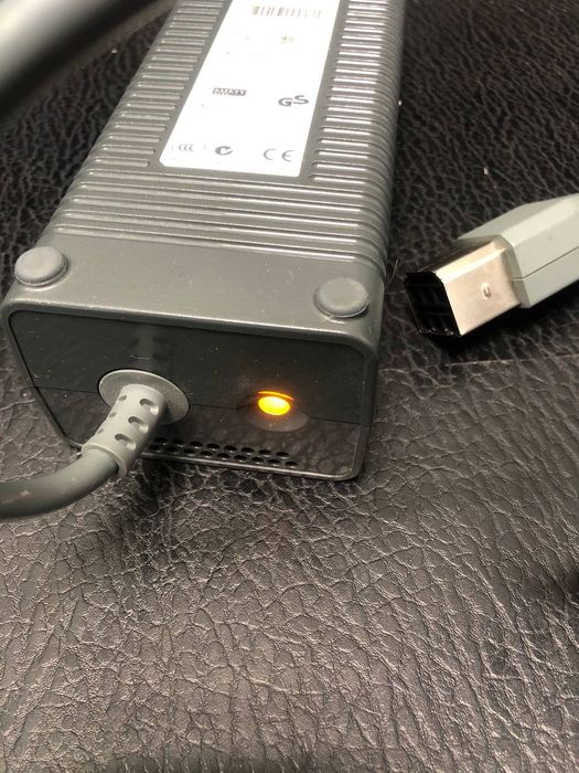 Блок живлення xbox 360