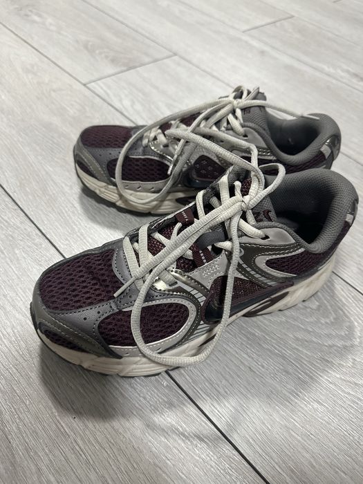 Кросівки Nike V5 RNR Burgundy Crush College Grey