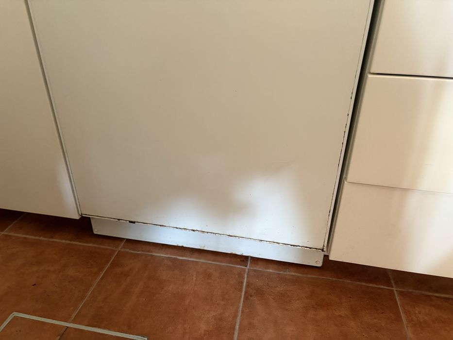 Máquina lavar loiça Whirlpool ADP 952