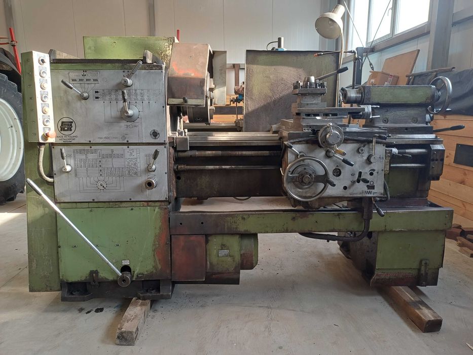Tokarka warsztatowa TUR-50s x 750 wrzeciono 90mm