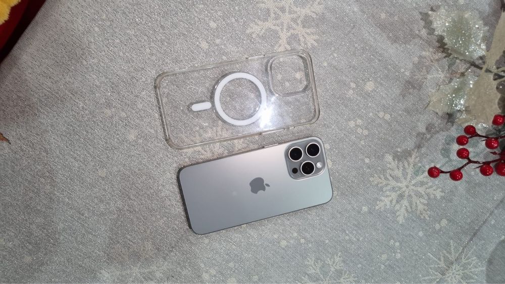 Vendo Iphone 15 PRO MAX